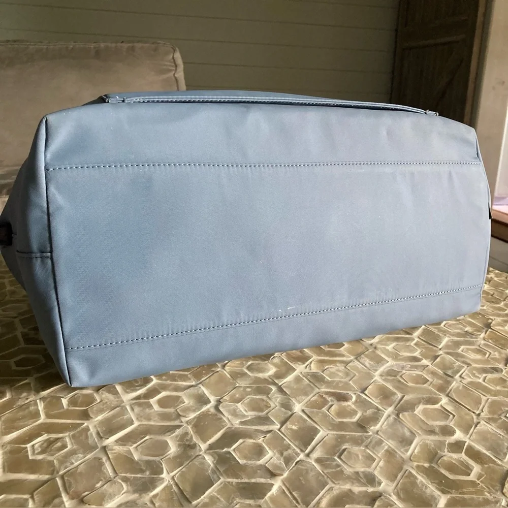 Away The Everywhere Bag in ‘Coast Blue’ - Picture 7 of 13